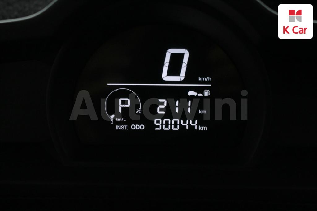 KPBKJ2AE1GP109439 2016 SSANGYONG KORANDO TURISMO 4WD OUTDOOR EDITION 9 SEATS-4