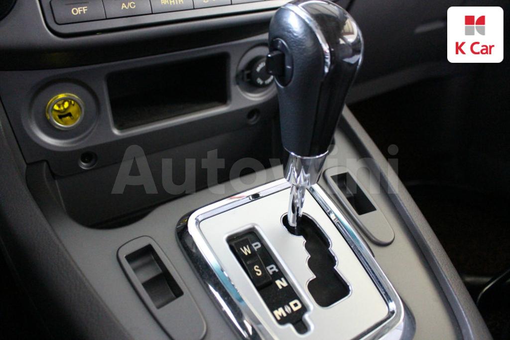 2016 SSANGYONG KORANDO TURISMO 4WD OUTDOOR EDITION 9 SEATS - 8