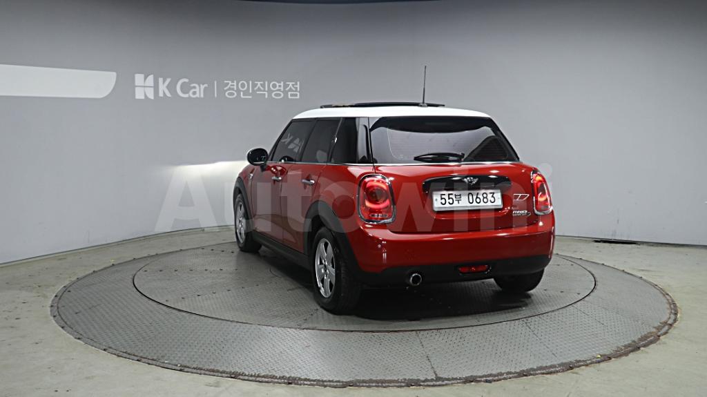 2016 MINI COOPER D MID - 8
