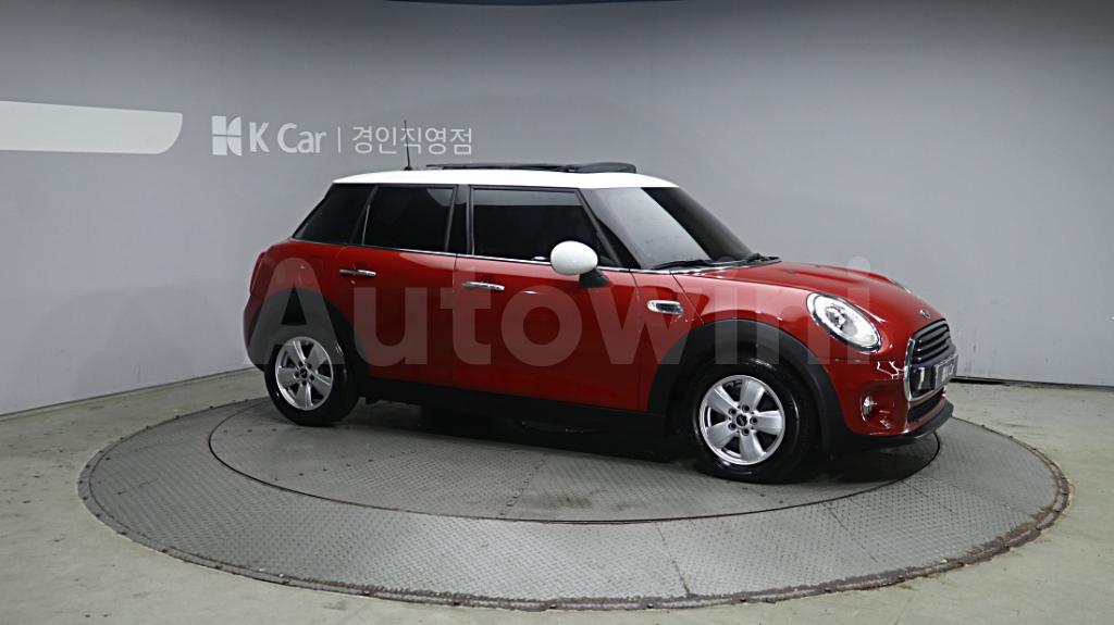 2016 MINI COOPER D MID - 11