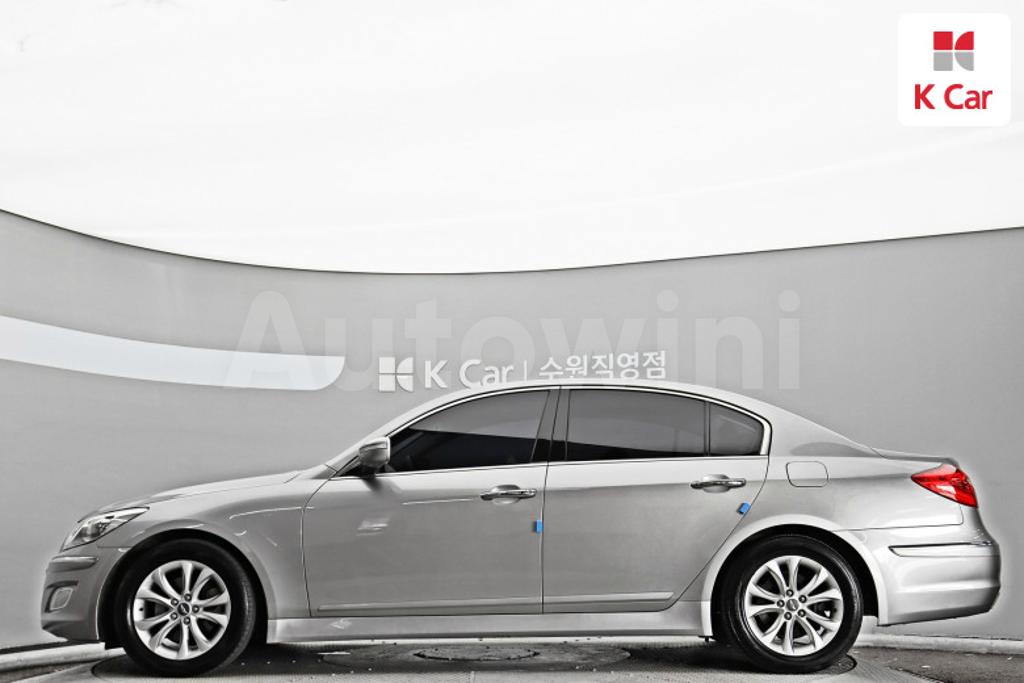 KMHGA41BBCU161155 2012 HYUNDAI GENESIS BH330 GRAND-3