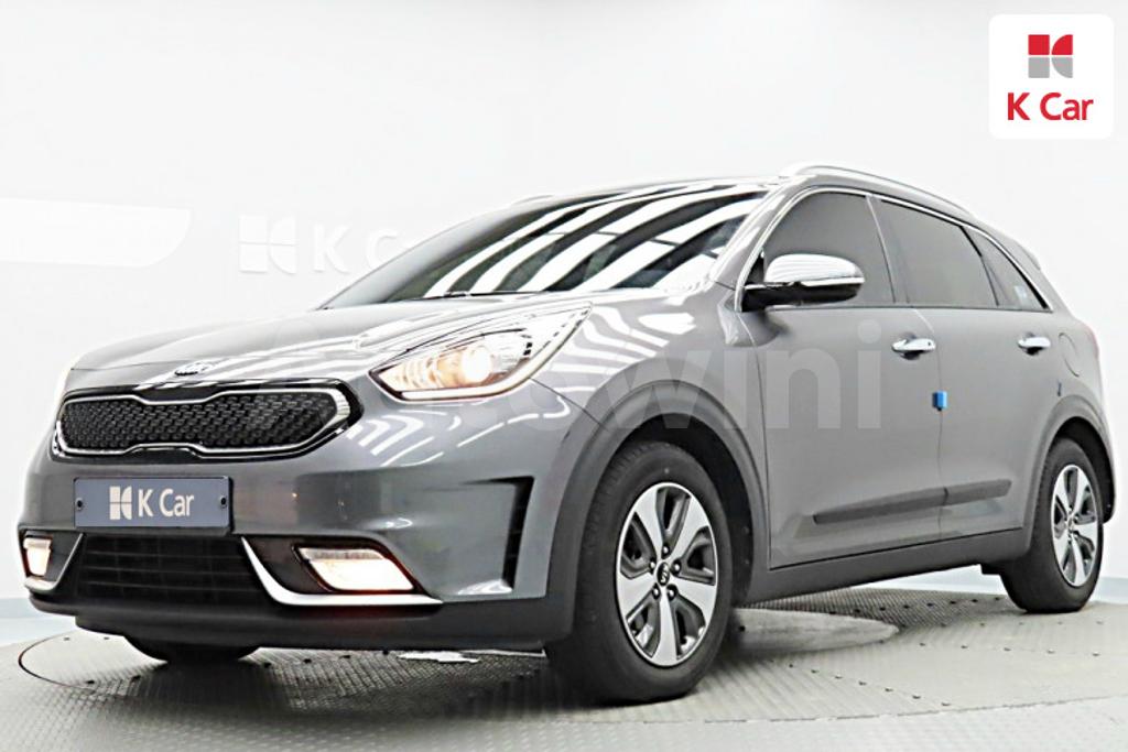 KNACB81CGJA162458 2018 KIA NIRO PRESTIGE-0