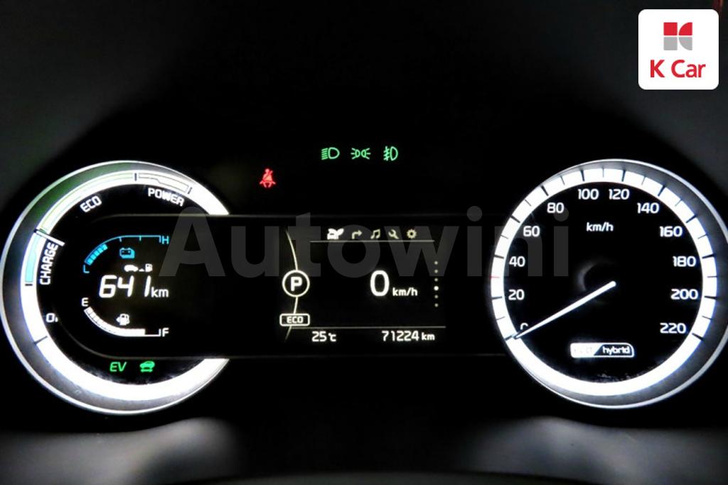 KNACB81CGJA162458 2018 KIA NIRO PRESTIGE-5