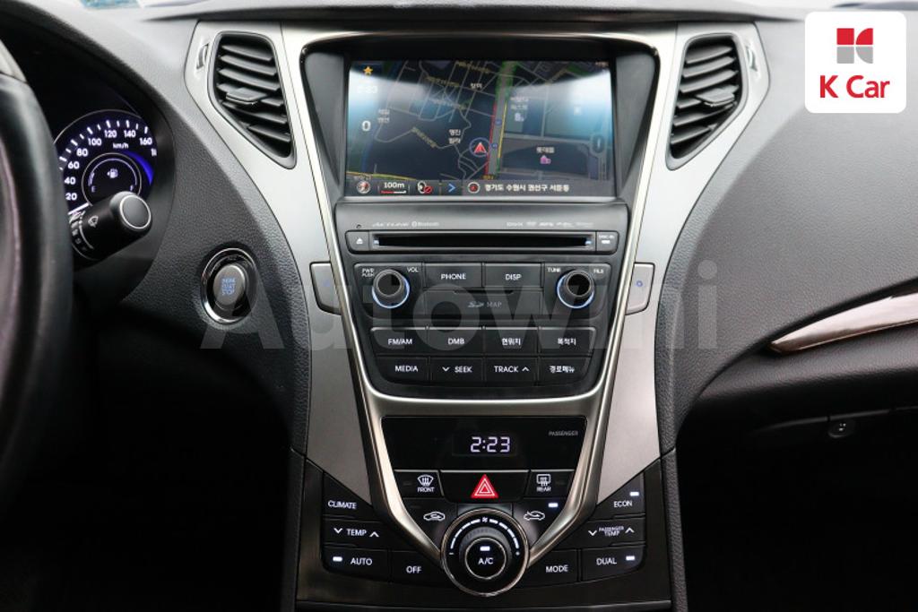 2015 HYUNDAI GRANDEUR HG AZERA PREMIUM - 9