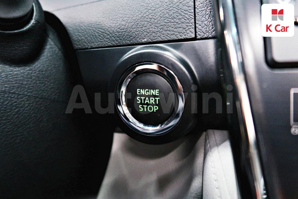 2012 TOYOTA  CAMRY 2.5 XLE - 12