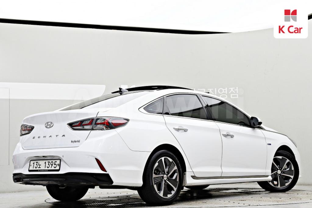 2018 HYUNDAI SONATA RISE HYBRID PREMIUM - 4