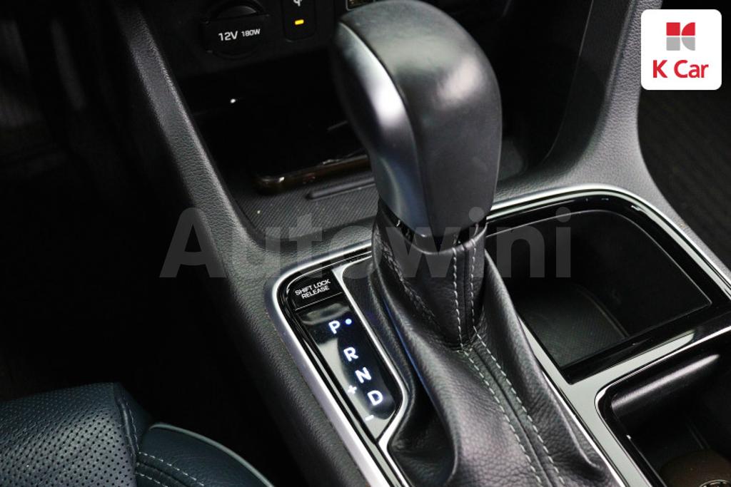 2018 HYUNDAI SONATA RISE HYBRID PREMIUM - 6