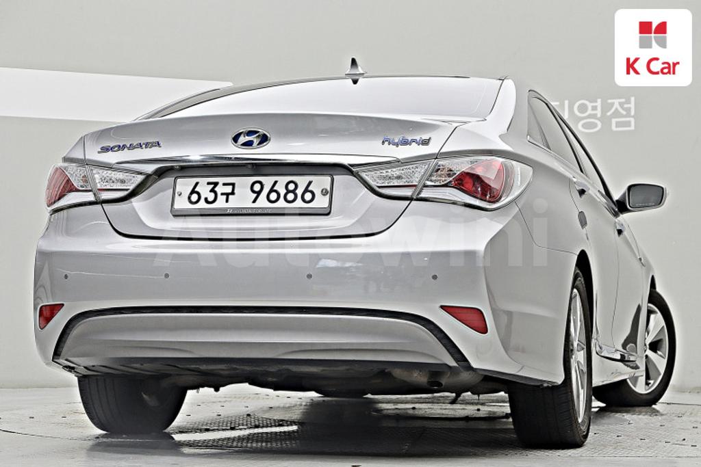 KMHEC415BCA021957 2012 HYUNDAI SONATA HYBRID 2.0-3
