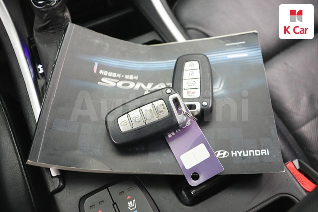 2012 HYUNDAI SONATA HYBRID 2.0 - 17