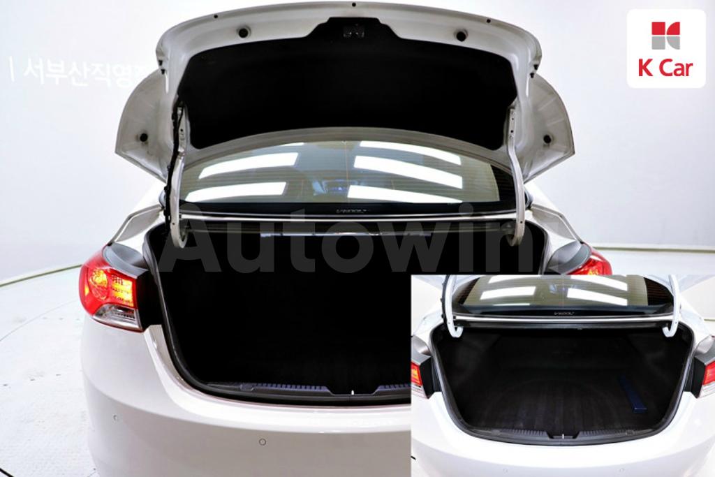 2010 HYUNDAI AVANTE MD ELANTRA M16 GDI LUXURY - 17