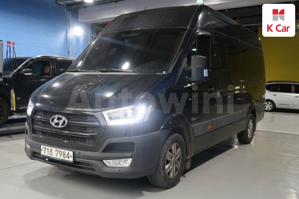 KMJUG17RPGC000806 2016 HYUNDAI SOLATI 15 SEATS-1