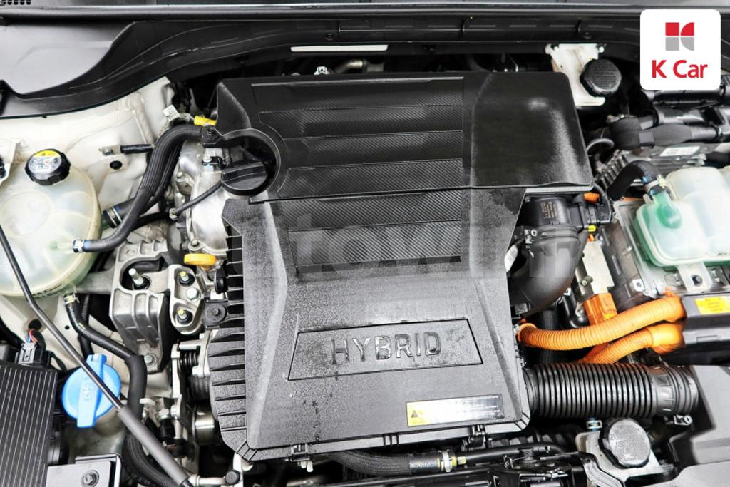 2017 KIA NIRO PRESTIGE - 19