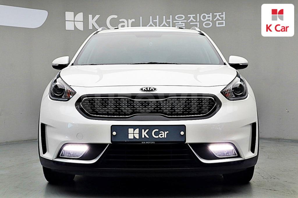 KNACB81CGJA167989 2018 KIA NIRO PRESTIGE-2