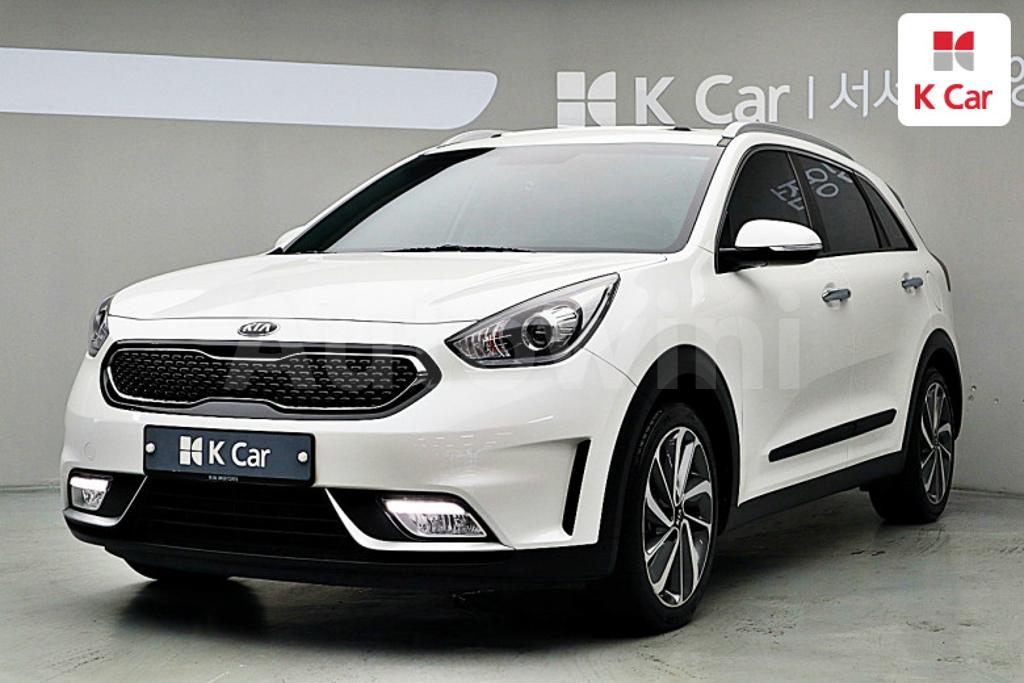 KNACB81CGJA167989 2018 KIA NIRO PRESTIGE-4