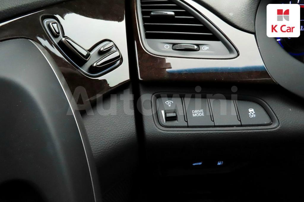 2015 HYUNDAI GRANDEUR HG AZERA PREMIUM - 17