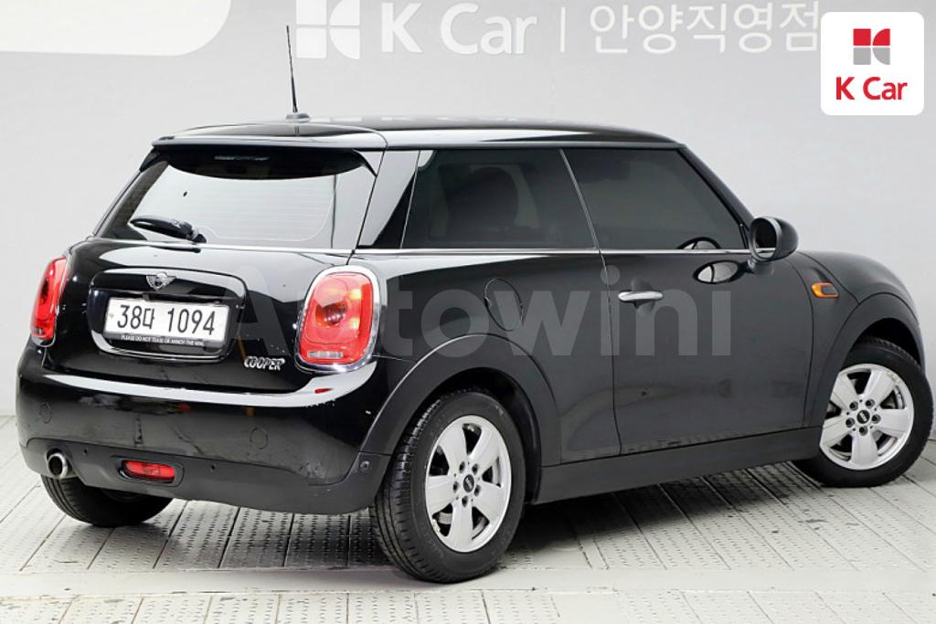 2017 MINI COOPER BASIC - 4