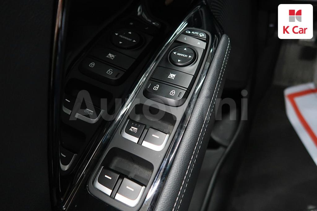 2018 KIA NIRO PRESTIGE - 14