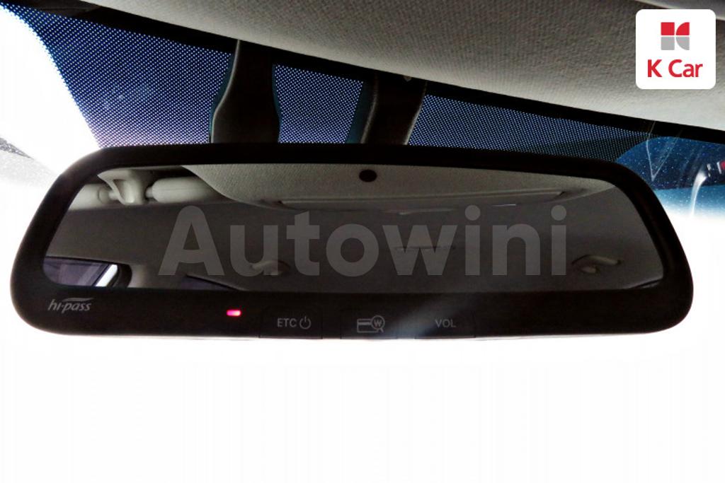2018 KIA NIRO PRESTIGE - 15