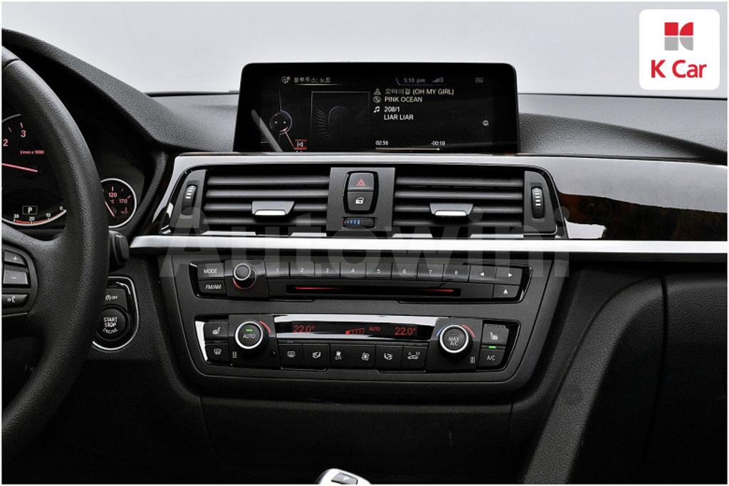 2013 BMW 3 SERIES F30  320I - 8