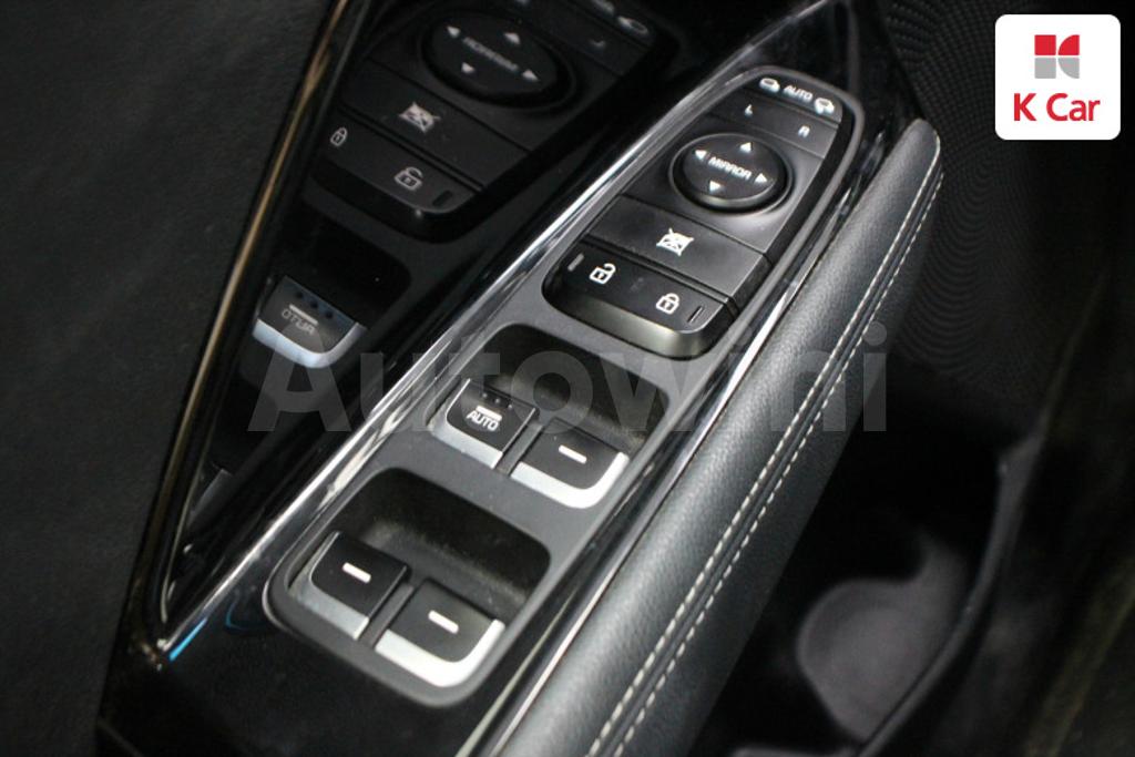 KNACB81CGHA005533 2017 KIA NIRO PRESTIGE-2