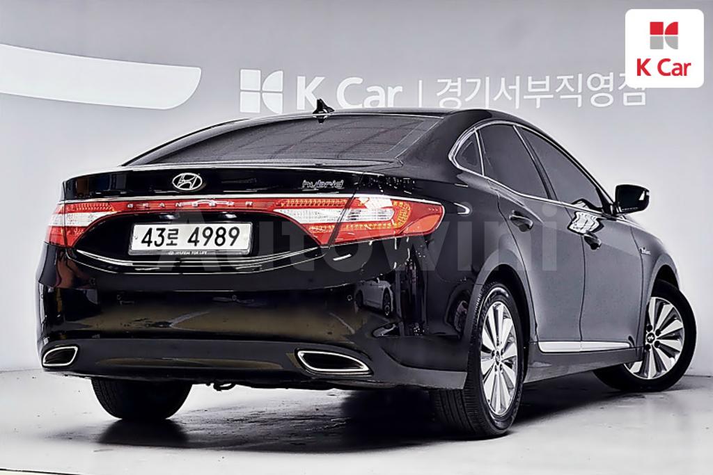 KMHFG413BFA003702 2015 HYUNDAI GRANDEUR HG AZERA PREMIUM-2