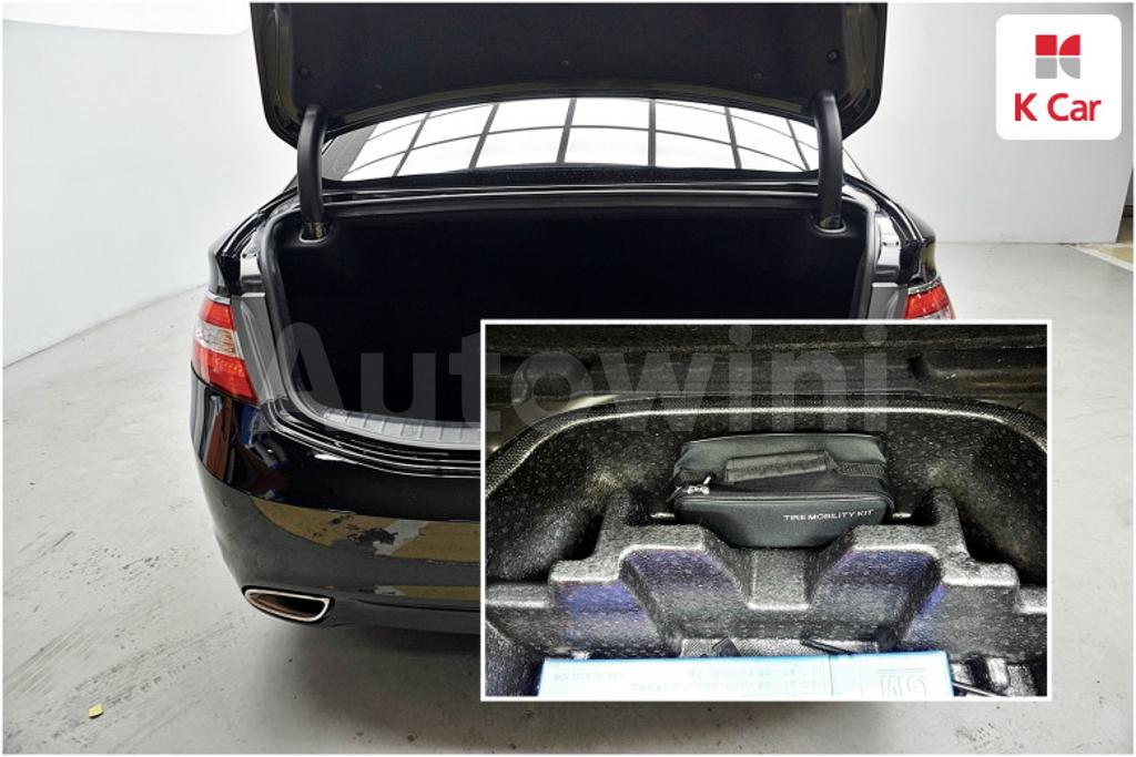 2015 HYUNDAI GRANDEUR HG AZERA PREMIUM - 17