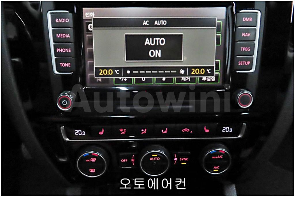 2015 VOLKSWAGEN  JETTA 2.0 TDI BLUE-MOTION PREMIUM - 18