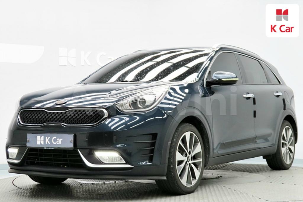 KNACB81CGHA021362 2017 KIA NIRO PRESTIGE-0