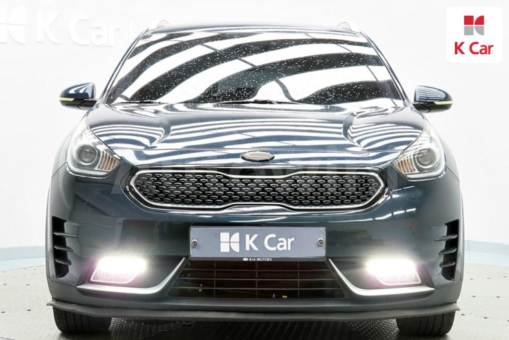 KNACB81CGHA021362 2017 KIA NIRO PRESTIGE-1