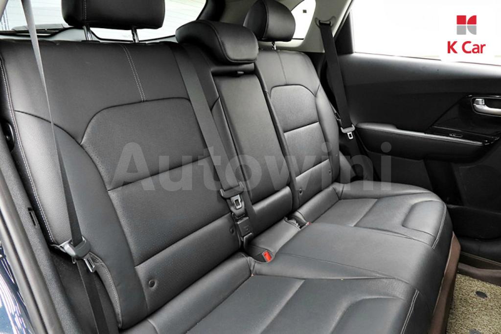 2017 KIA NIRO PRESTIGE - 19