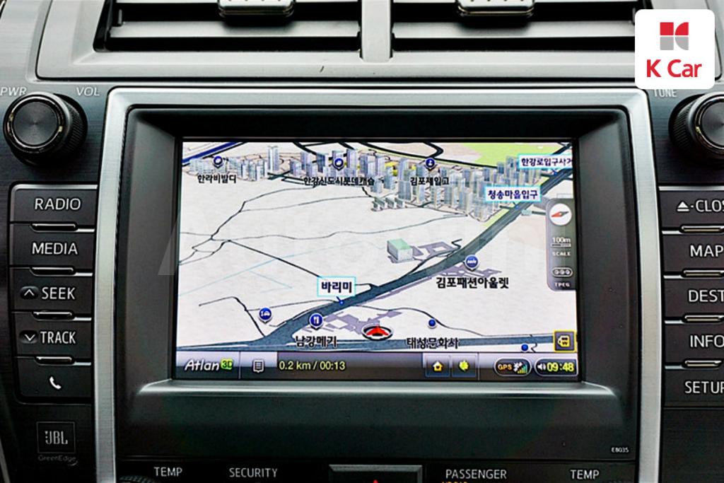 2014 TOYOTA  CAMRY 2.5 XLE - 17