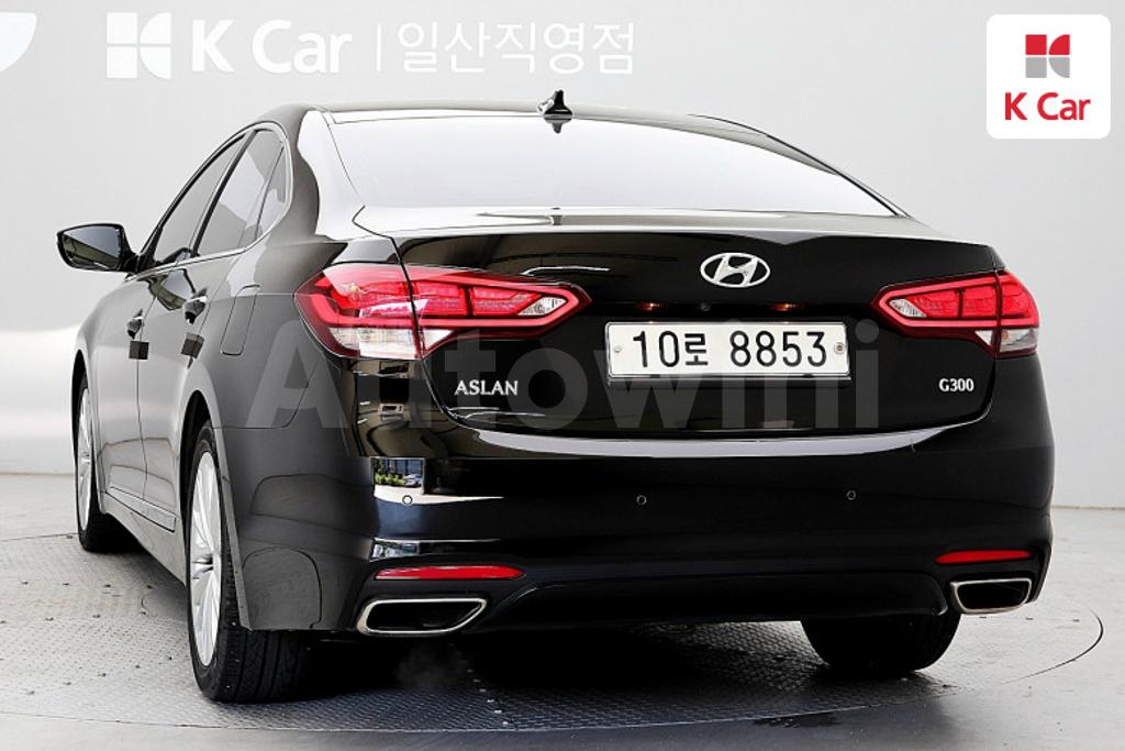 KMHFL411BHA013275 2017 HYUNDAI ASLAN G300 MORDERN-2