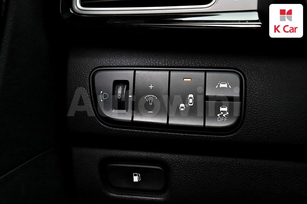 KNACB81CGHA004528 2017 KIA NIRO PRESTIGE-4
