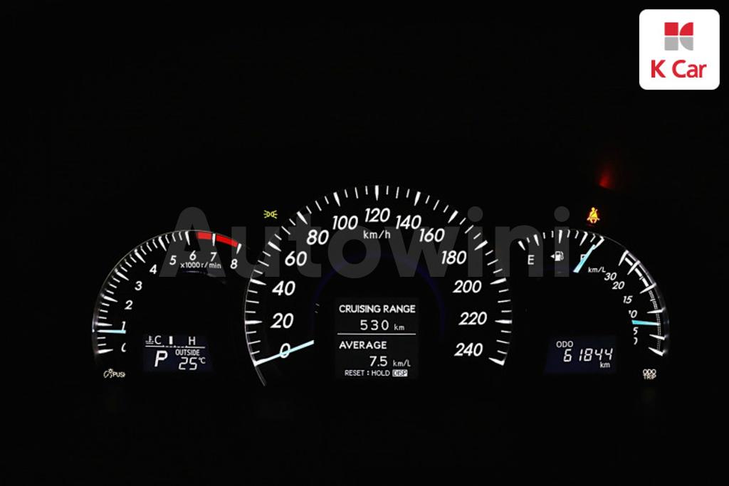 2012 TOYOTA  CAMRY 2.5 XLE - 8
