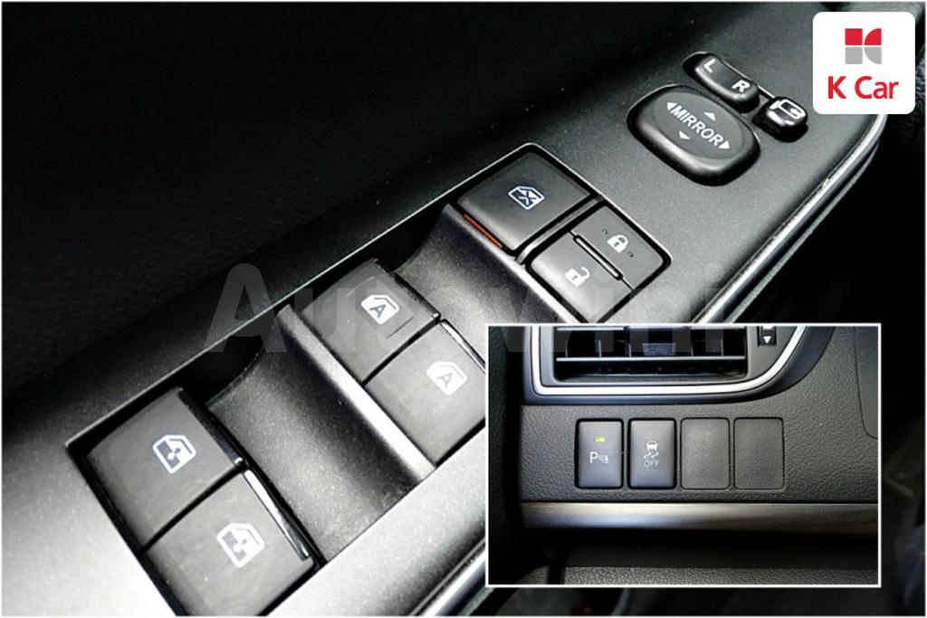 2015 TOYOTA  CAMRY 2.5 XLE - 11