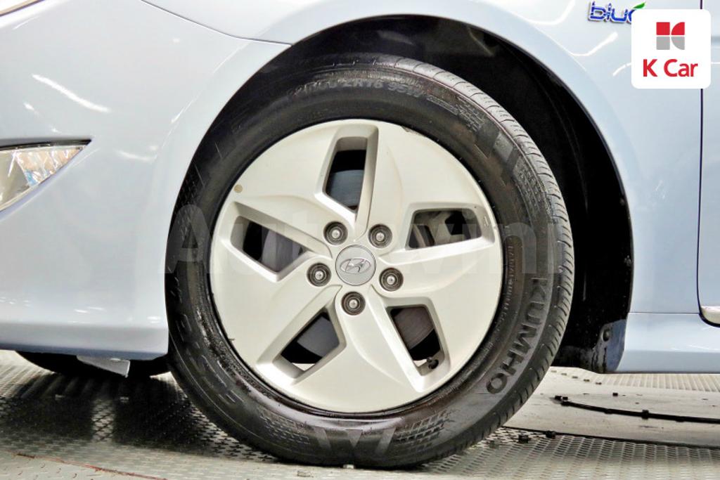 KMHEB415BCA036540 2012 HYUNDAI SONATA HYBRID 2.0-4