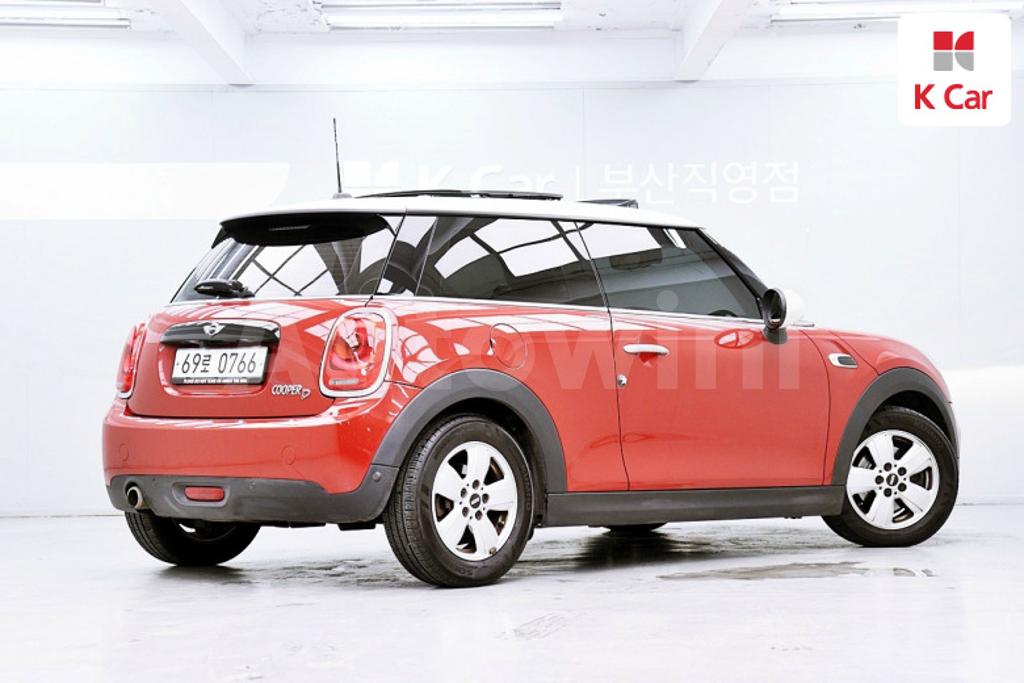 2016 MINI COOPER D MID - 5