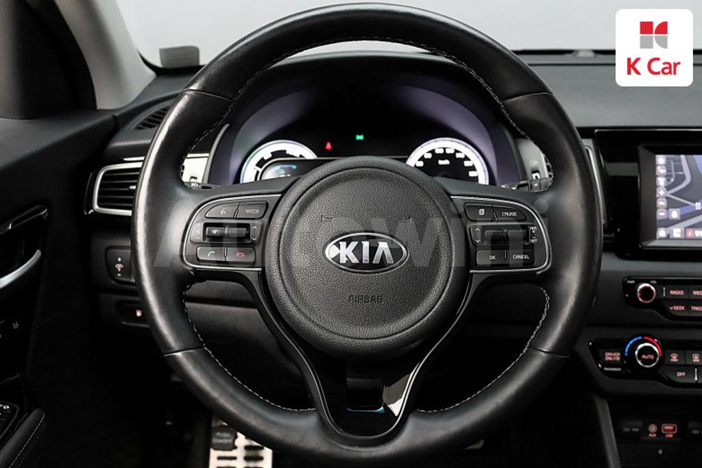2018 KIA NIRO NOBLESSE - 8