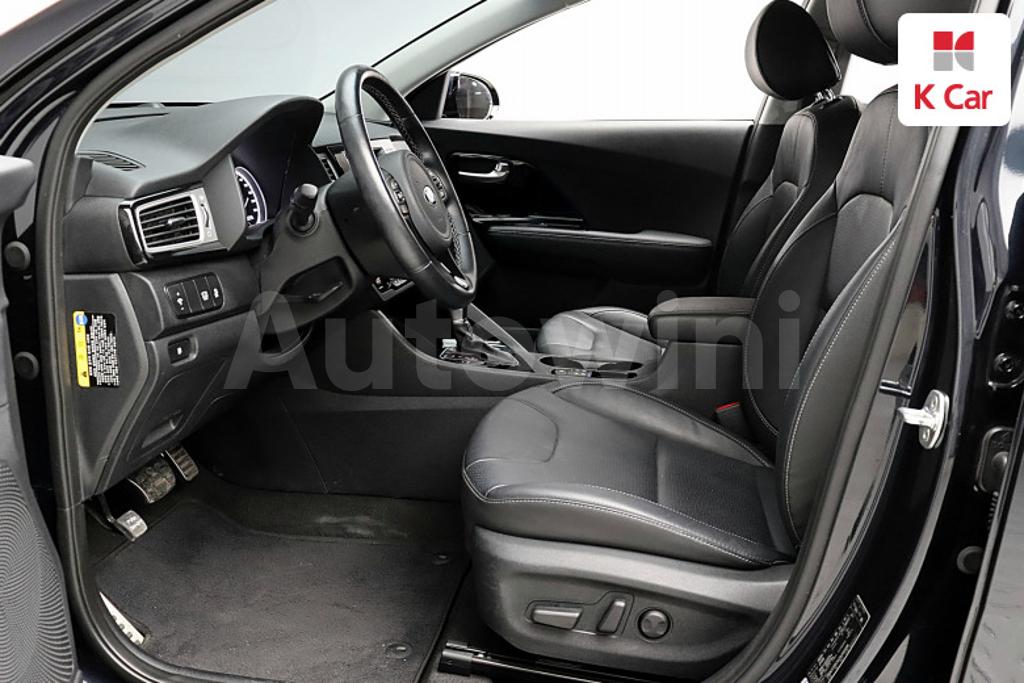 2018 KIA NIRO NOBLESSE - 11