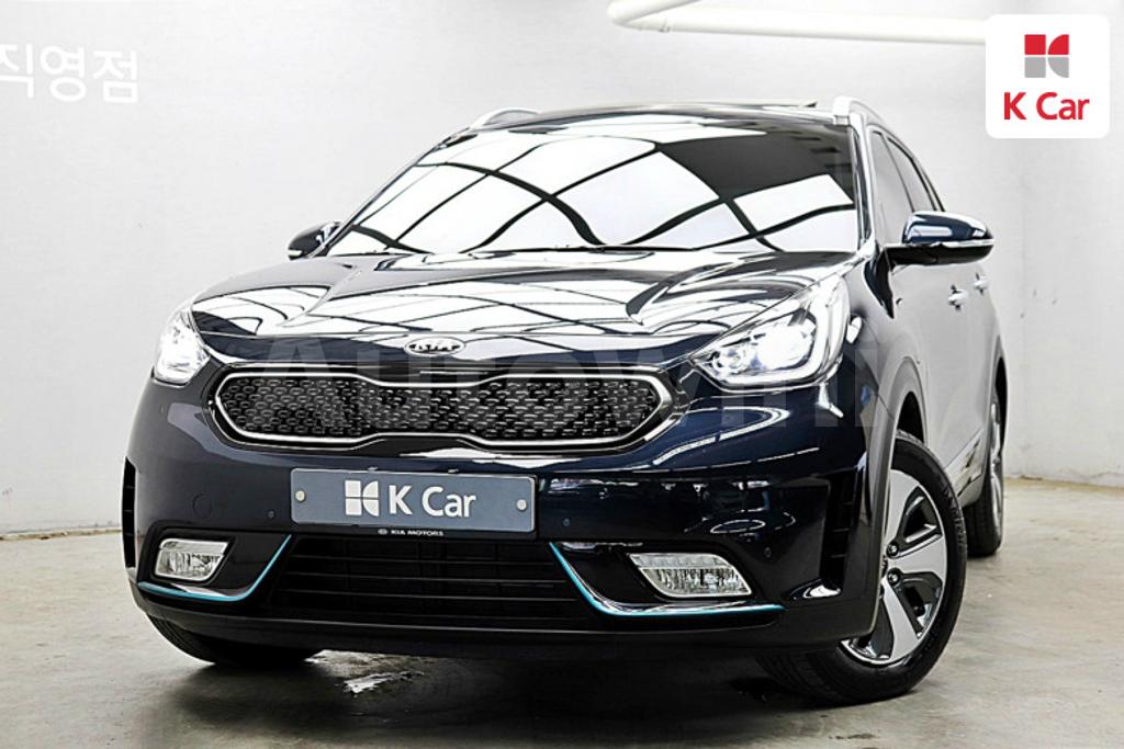 KNACC81DGJA215473 2018 KIA NIRO NOBLESSE-2