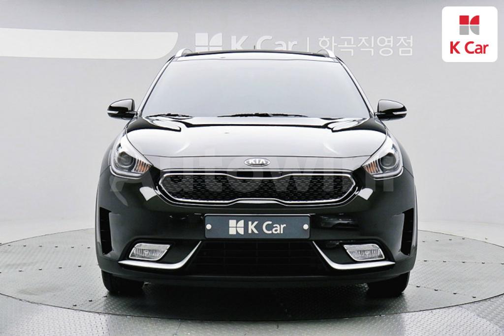 KNACB81CGHA063397 2017 KIA NIRO PRESTIGE-1