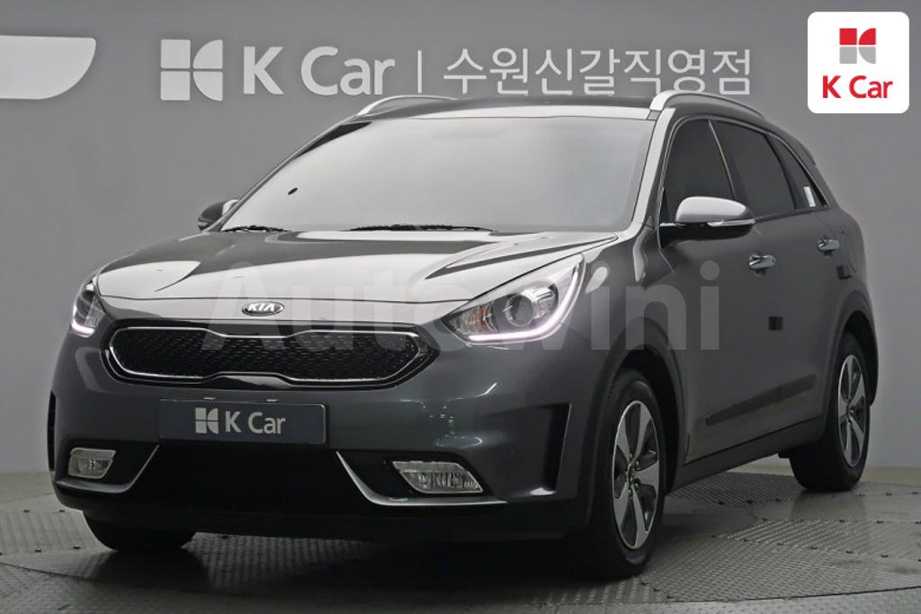 KNACB81CGJA164862 2018 KIA NIRO PRESTIGE-0