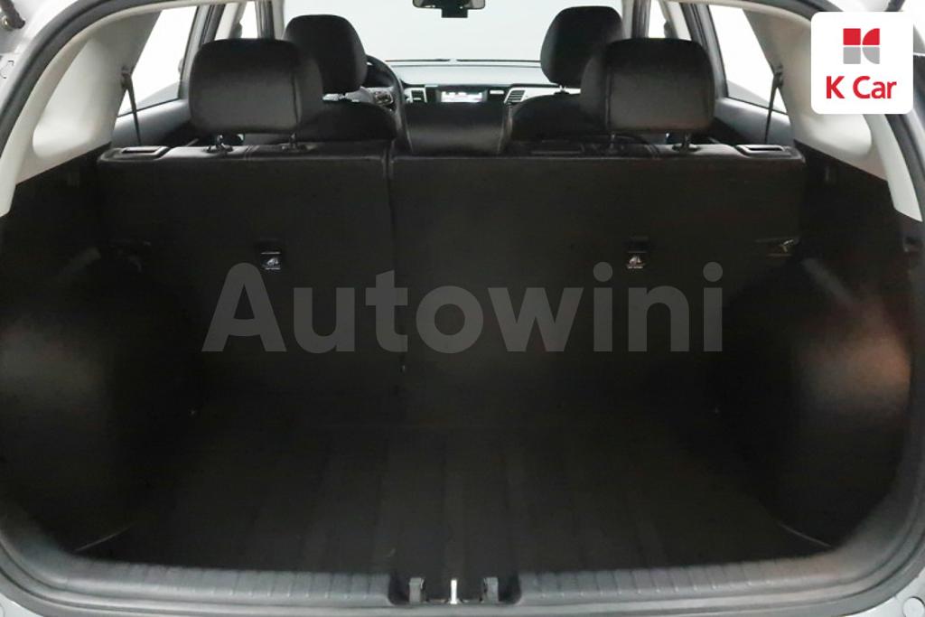 2018 KIA NIRO PRESTIGE - 19