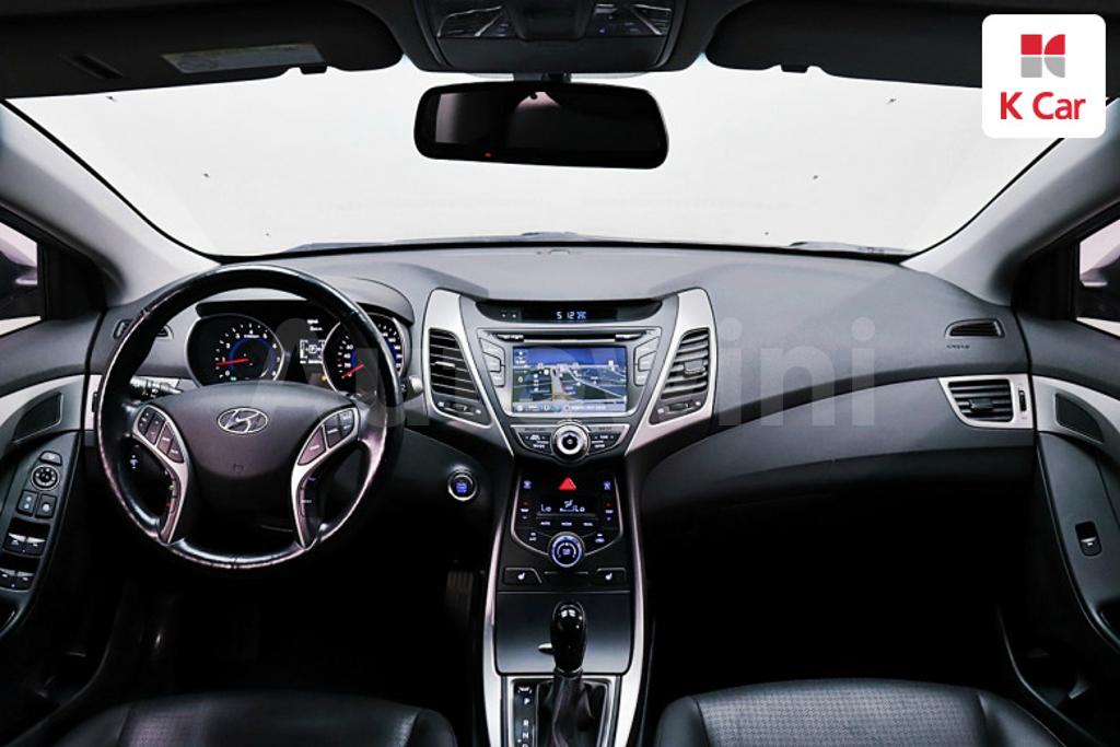 2013 HYUNDAI  AVANTE ELANTRA 1.6 GDI MORDERN - 17