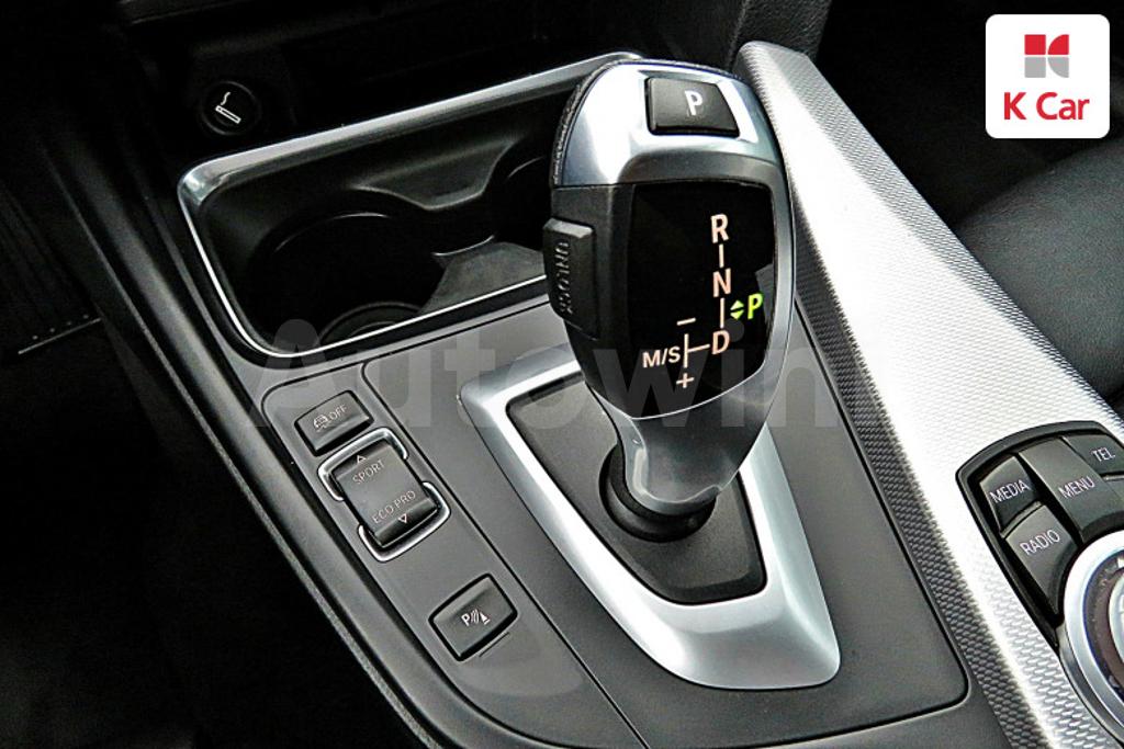 2013 BMW 3 SERIES F30  320D XDRIVE TOURING M SPORTS - 16