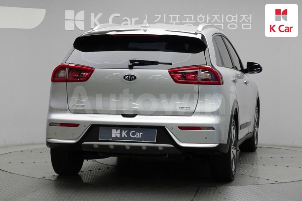KNACB81CGJA212200 2018 KIA NIRO PRESTIGE-3
