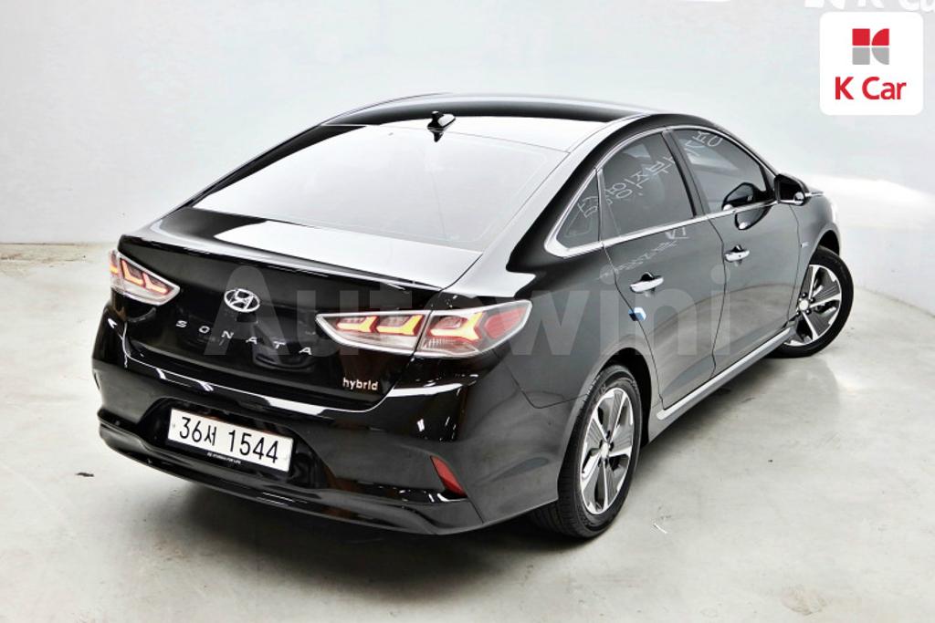 KMHE3413BKA085369 2019 HYUNDAI SONATA RISE HYBRID MORDERN-5