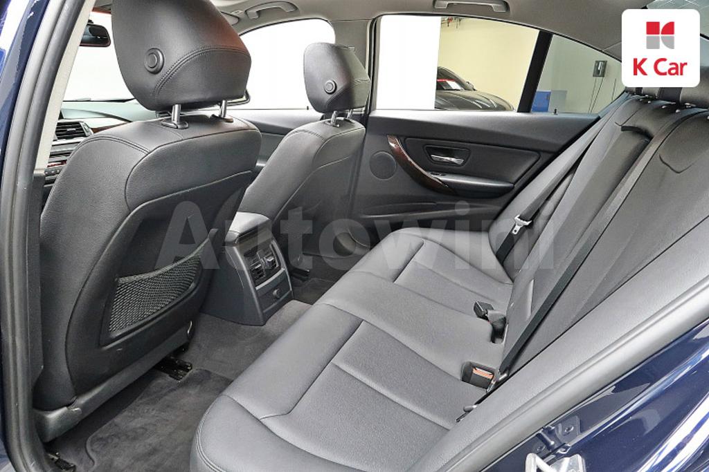 2013 BMW 3 SERIES F30  320I - 12