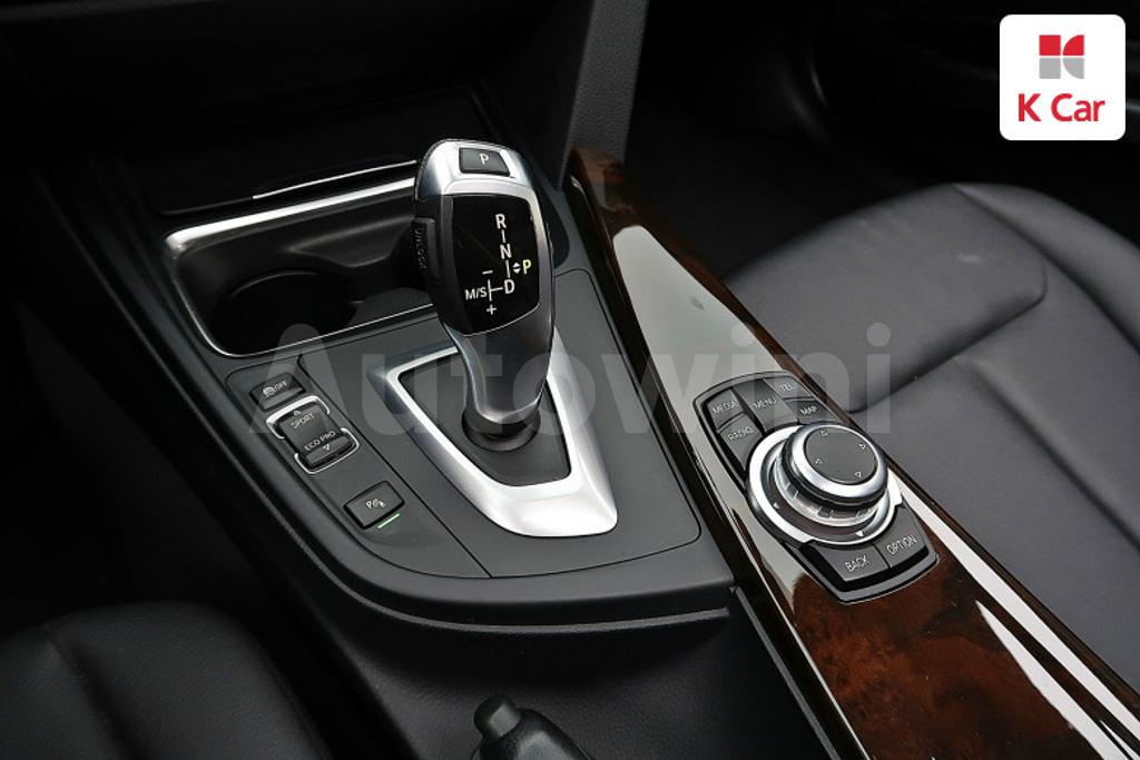 2013 BMW 3 SERIES F30  320I - 15