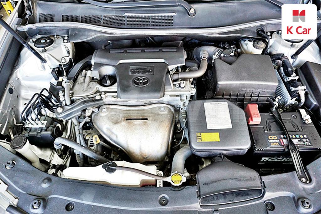 2013 TOYOTA  CAMRY 2.5 XLE - 17